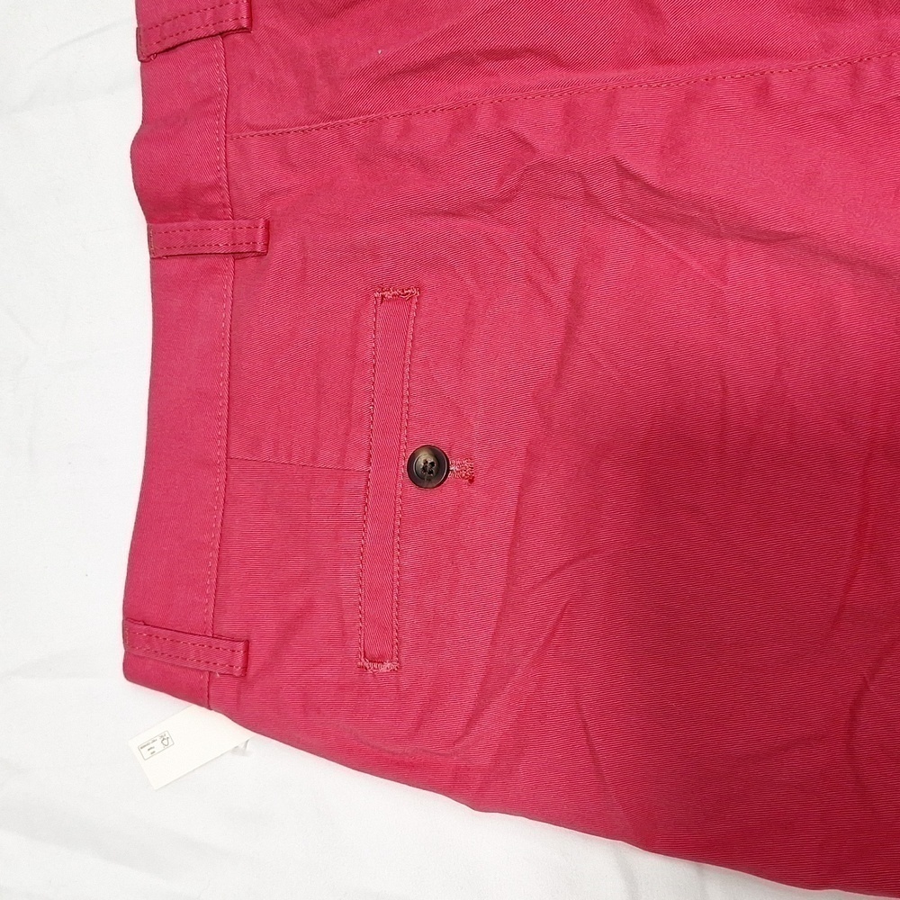 Amazon Essentials Flat Front Shorts - Picture 8 of 10